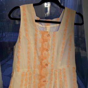 Cool light grey vintage dress with coral detail